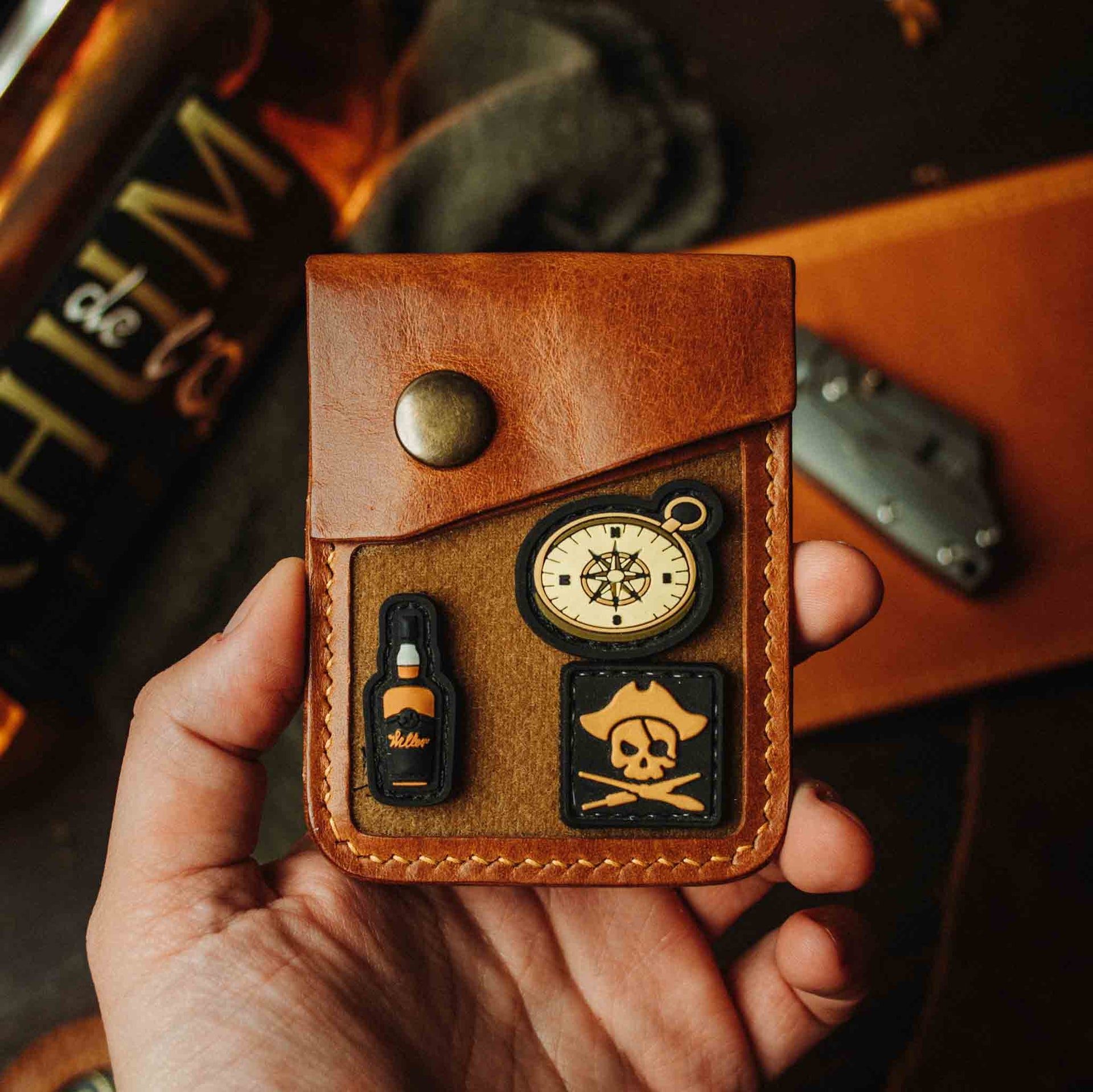 Voyager v2 – Leather Velcro Patch Wallet